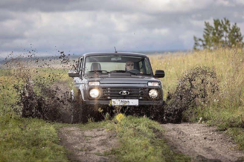 Дилеры: спрос на обновлённую LADA Niva Legend превысил ожидания Дилеры: спрос на обновлённую LADA Niva Legend превысил ожидания