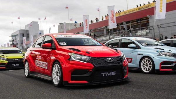 Гоночная Lada Iskra за 6,95 млн рублей и запуск Iskra Cup в 2027 году