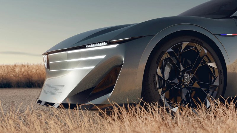 Peugeot показала в Париже 500-сильный электрический концепт RCZ Vision