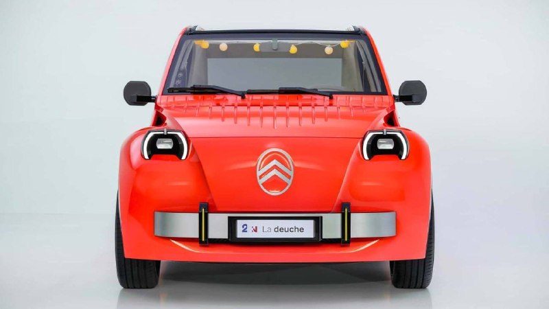 Citroen возрождает 2CV: концепт бюджетного электрокара показали в Париже
