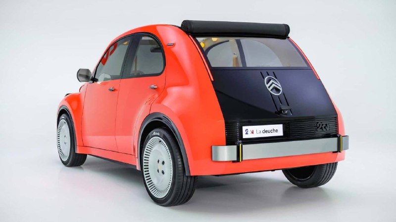 Citroen возрождает 2CV: концепт бюджетного электрокара показали в Париже