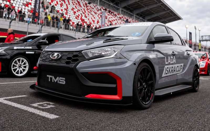 Lada Iskra TMS: 240 л.с., буст на 15% и дебют на Moscow Raceway Lada Iskra TMS: 240 л.с., буст на 15% и дебют на Moscow Raceway