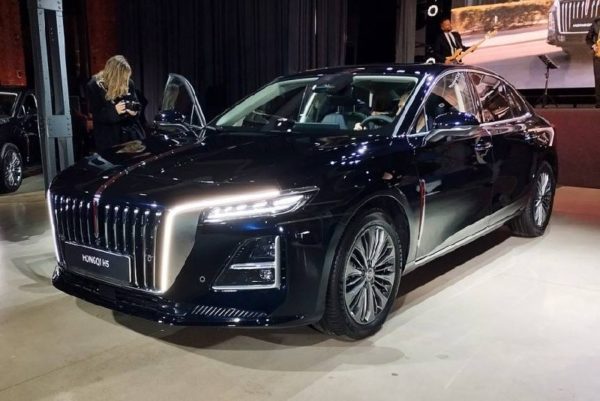 Обновленный Hongqi H5: официальная презентация и перспективы в России