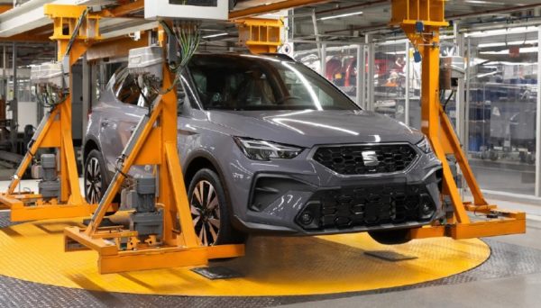 Seat опровергает слухи о закрытии и инвестирует в новые модели