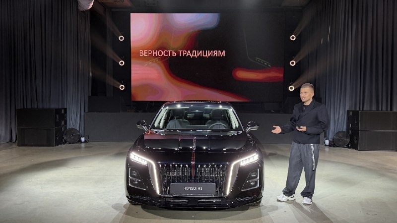 Hongqi H5 обновили с расчётом на бизнес-такси Hongqi H5 обновили с расчётом на бизнес-такси