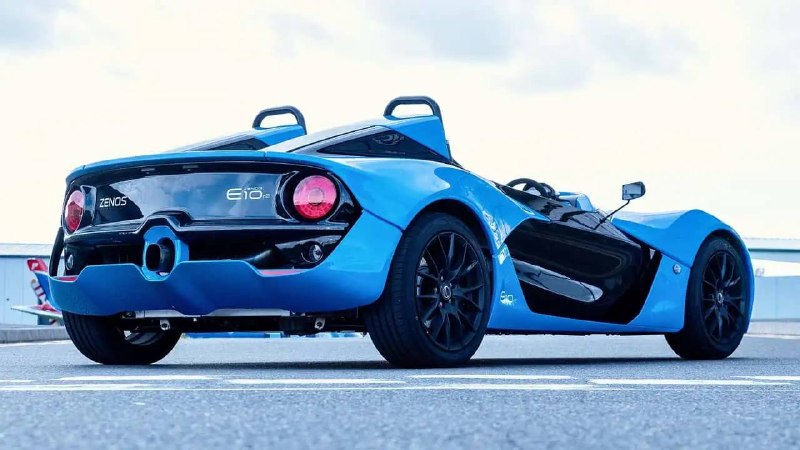 Zenos E10 возвращается: британский спорткар мощностью до 380 л.с.
