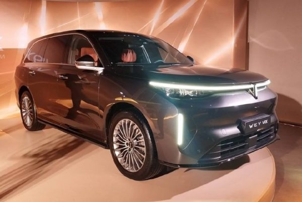 Большой гибридный кроссовер Wey V9X вышел на российский рынок