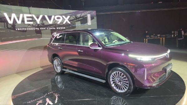 Wey V9X: старт продаж флагманского гибрида за 9 699 000 рублей