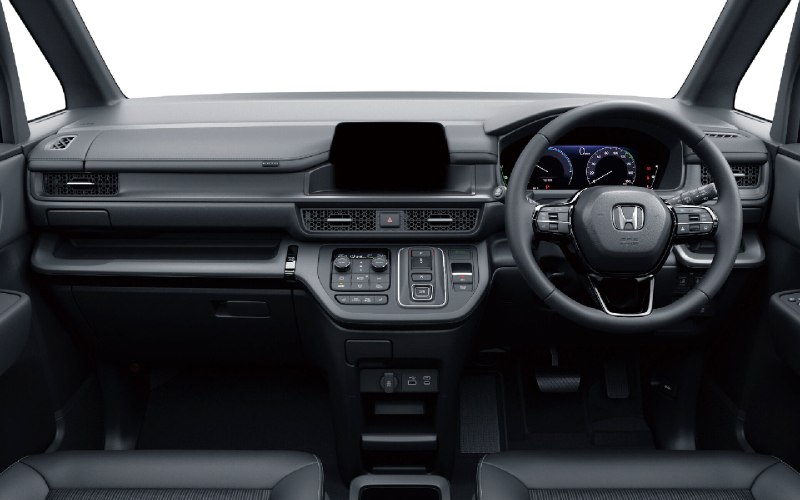 Honda Stepwgn e:HEV Spada Black Edition: спецверсия для Японии