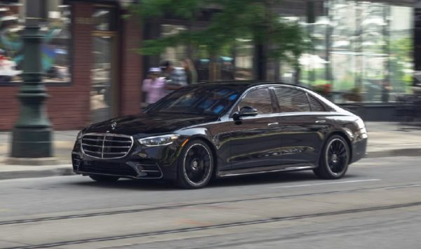 Mercedes-Benz отзывает более 30 000 S-Class, Maybach и AMG из-за тормозных шлангов