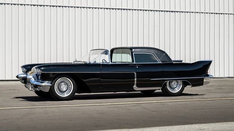 Cadillac Eldorado Brougham Town Car: от свалки до аукциона за $494 500 Cadillac Eldorado Brougham Town Car: от свалки до аукциона за $494 500