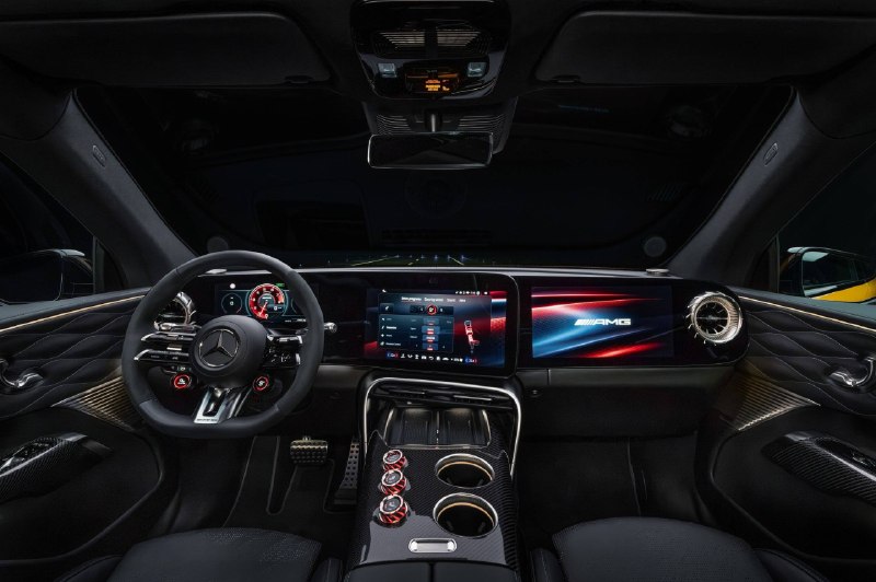 Mercedes-AMG представила электрический кроссовер GT
