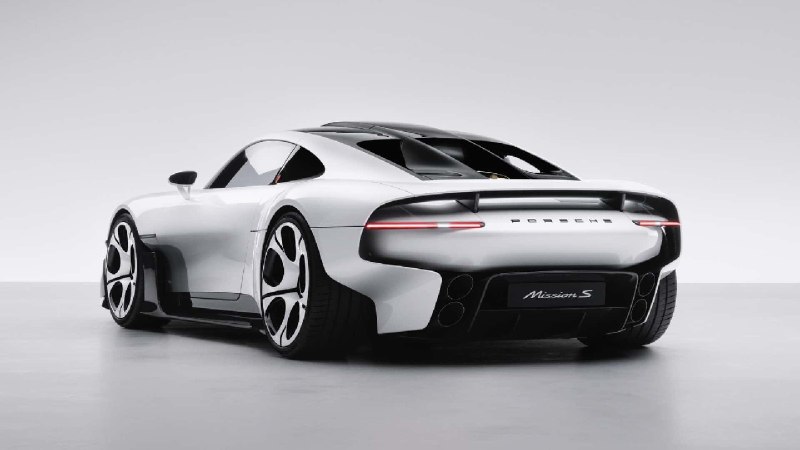 Porsche готовит среднемоторный флагман: представлен концепт Mission S