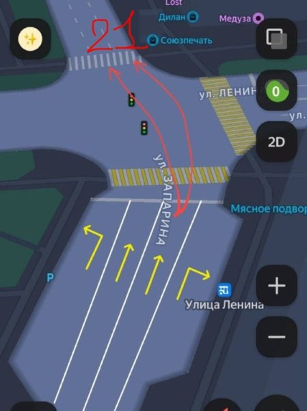 Нестандартный перекрёсток: как проехать по полосам без однозначного ответа