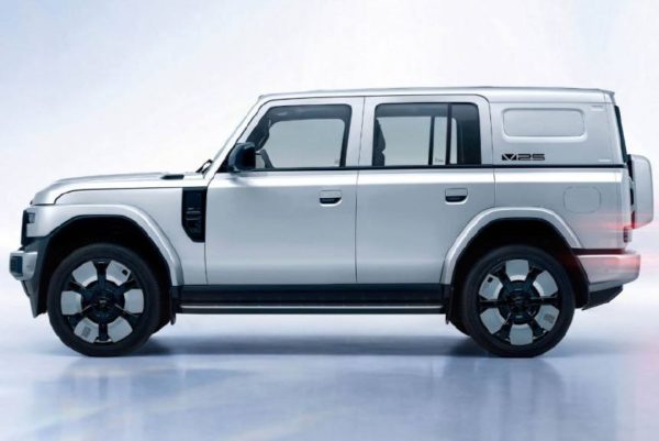 iCar V25 готов к продажам: четыре комплектации и два привода