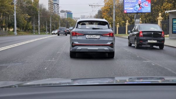 Дилеры Jetta сомневаются в возобновлении поставок в Россию