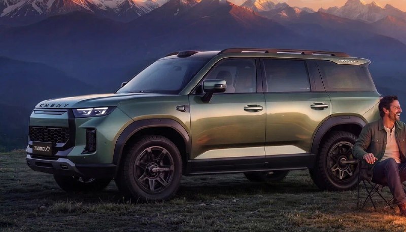 Chery показала обновлённый Tiggo 7 и внедорожный Tiggo X7