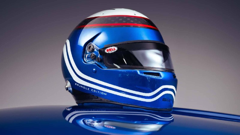 Porsche 911 превратили в 860-сильного Brundle Edition Turbo: выпустят всего пять машин Porsche 911 превратили в 860-сильного Brundle Edition Turbo: выпустят всего пять машин