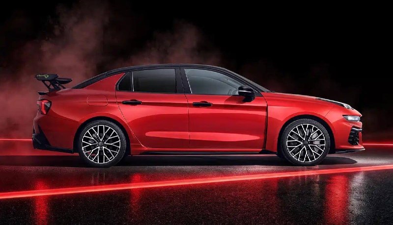 Обновлённый Lynk&Co 03: мощность выросла до 201 л.с., внешность стала агрессивнее Обновлённый Lynk&Co 03: мощность выросла до 201 л.с., внешность стала агрессивнее