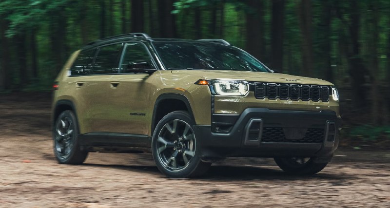 Jeep объявил цены на обновлённый Cherokee: гибрид, семь комплектаций и версия Trailhawk