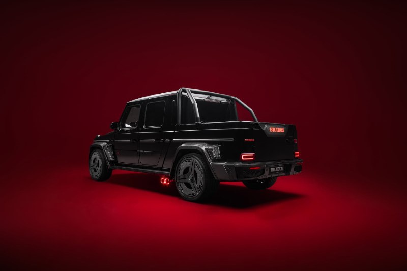 Brabus выпустил 900-сильный пикап P900 Rocket Edition на базе Гелендвагена