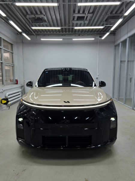 Клиенту привезли обновлённый Lixiang L8 Livis: батарея 72,7 кВт·ч и 571 л.с.