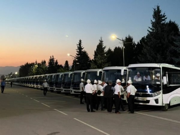 СТТ передала Караколу 63 автобуса «Вектор NEXT»