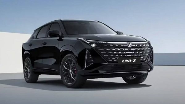 Changan Uni-Z готовится к российскому дебюту: турбомотор и зимние опции