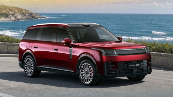 Первый кроссовер AMG, рекорд Lixiang i6 и обновленный Lynk&Co 900