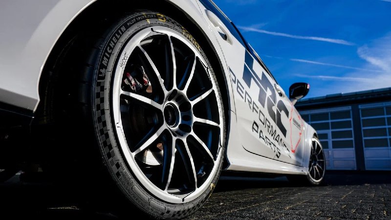 Honda Racing запускает первую розничную линейку тюнинга HRC Performance Honda Racing запускает первую розничную линейку тюнинга HRC Performance