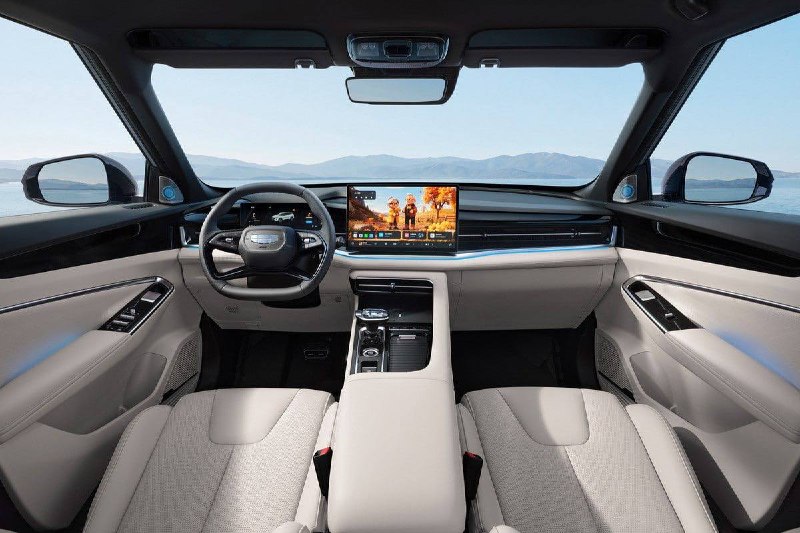 Обновлённый Geely Cityray: свежий дизайн, прежняя техника