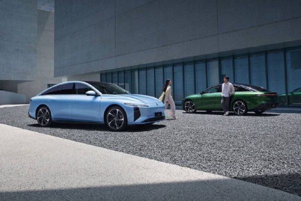 Forthing S7 EVO: почти пятиметровый электрический лифтбек за 2 млн рублей